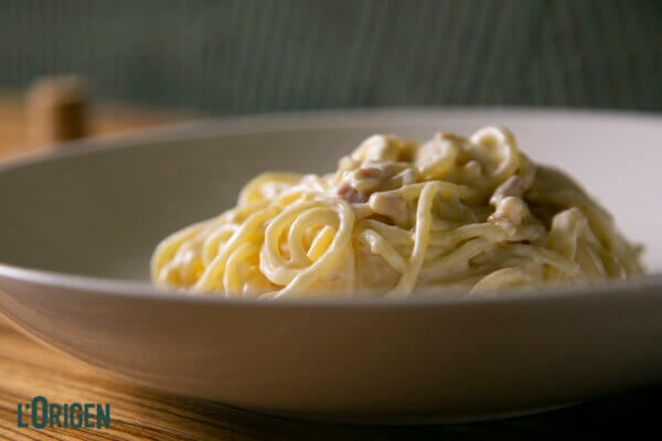 Espaguetis a la carbonara
